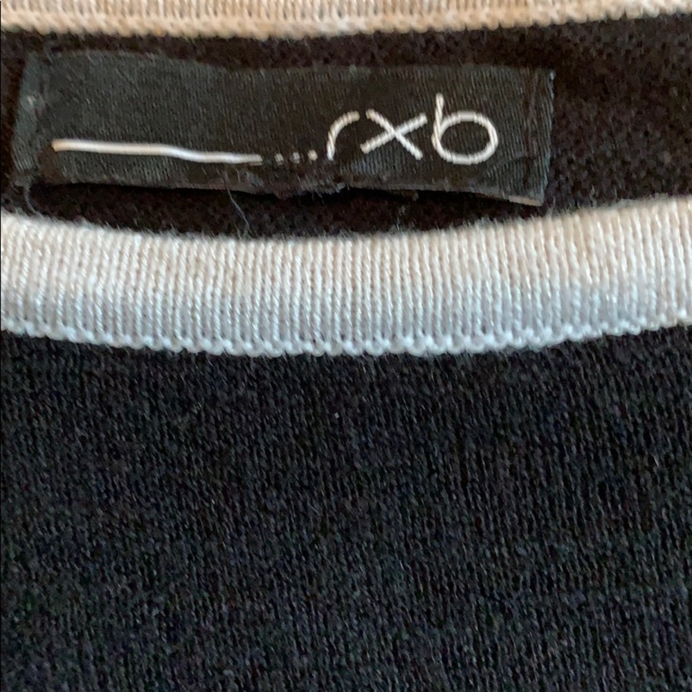 Sweater - Picture 2 of 4